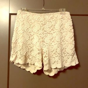 AUBREY Stretchy Lace Shorts